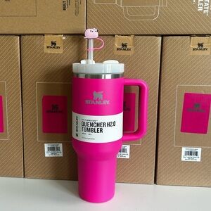 Stanley Quencher H2.0 Tumbler with Handle and Straw, 40 oz, and  straw cover